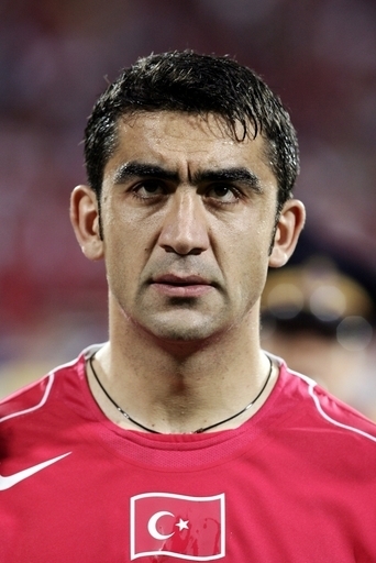 ケルンのDFが試合中に意識を失い病院に運ばれる