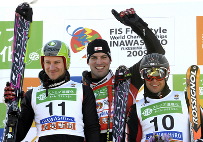 マット 男子スキークロスで優勝、フリースタイルスキー世界選手権