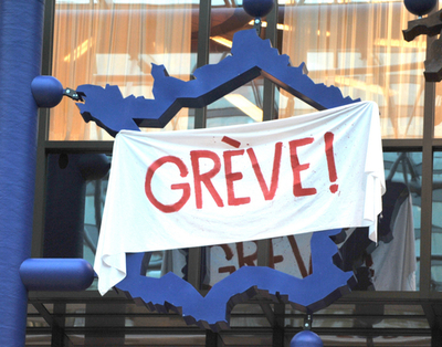 EU27か国を表現したアート作品「Entropa」、ブリュッセル欧州委本部に登場