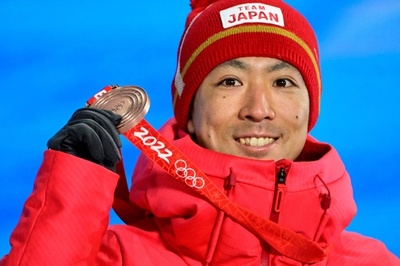 渡部暁に銅メダル授与 ノルディック複合LH、北京冬季五輪