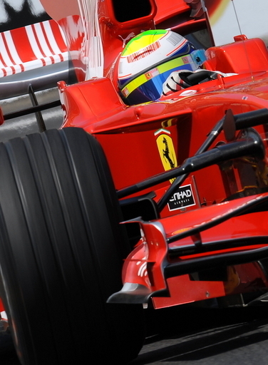 マッサ ポールトゥウィンでヨーロッパGP制しシーズン4勝目