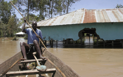 ケニア、ウガンダ両国で水害の被害が拡大