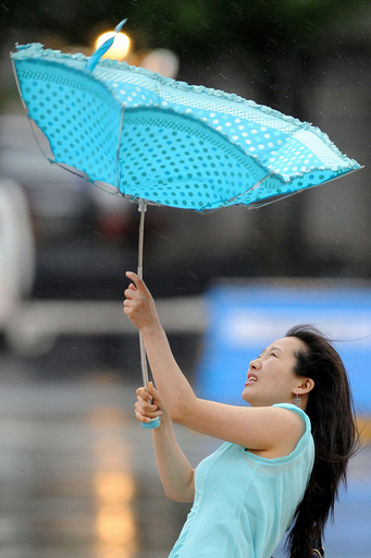 梅雨の韓国、豪雨続く