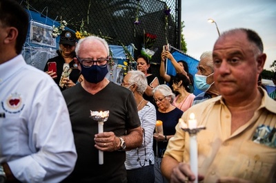 フロリダ集合住宅崩落、死者64人に 依然76人が不明