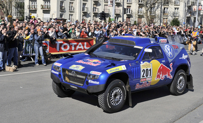 サインツ 中欧ラリー第1ステージ制す