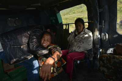 ネパール地震、カトマンズの北東で大きな被害