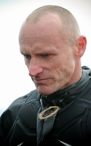 「シー・シェパード」メンバーが捕鯨船に侵入、船長「逮捕」が目的