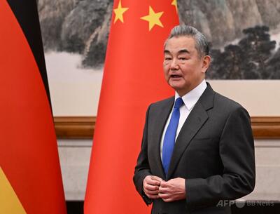 中国外相、歴史的なソマリア訪問を中止 次の目的地タンザニアへ