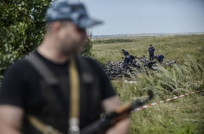 親露派、マレーシア機墜落犠牲者の遺体を移動