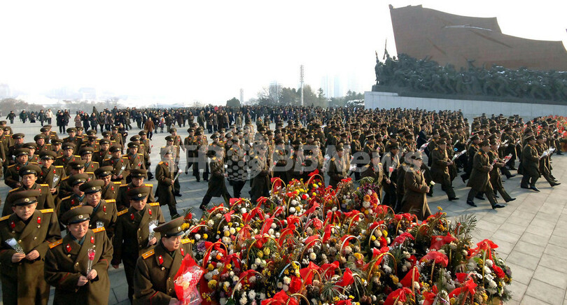 金総書記死去から2年、北朝鮮で追悼大会