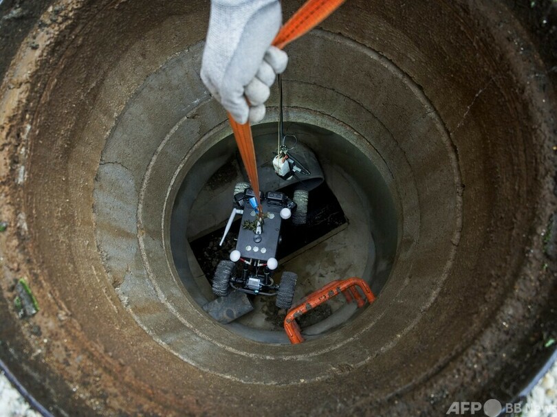 無人機による下水道の点検作業を公開、フランス