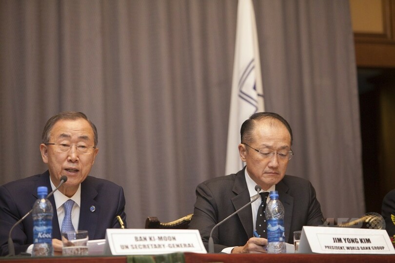 国連総長、エボラ治療従事者の強制隔離を非難