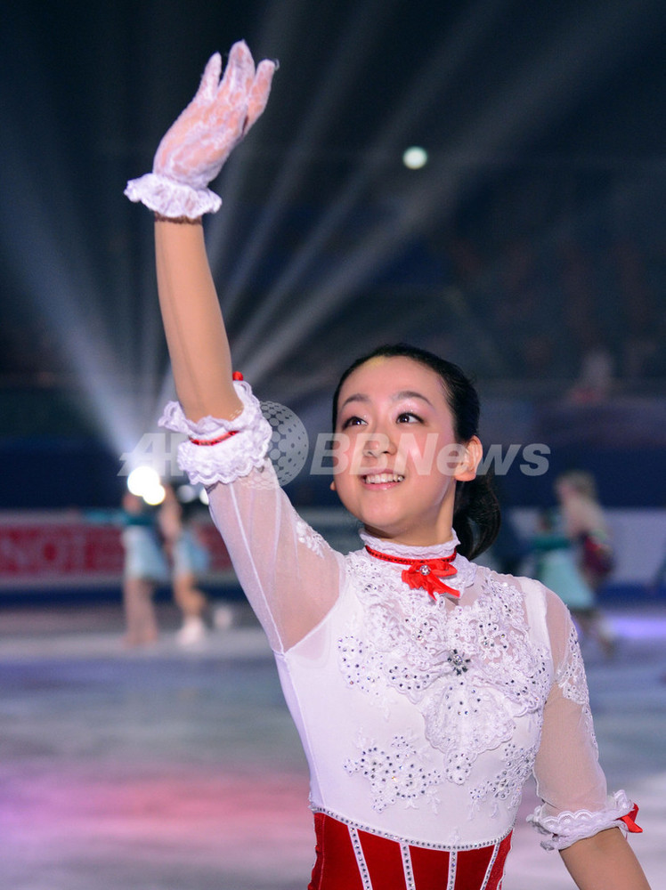 浅田真央らがエキシビションで演技を披露、四大陸選手権 写真15枚 国際ニュース：AFPBB News