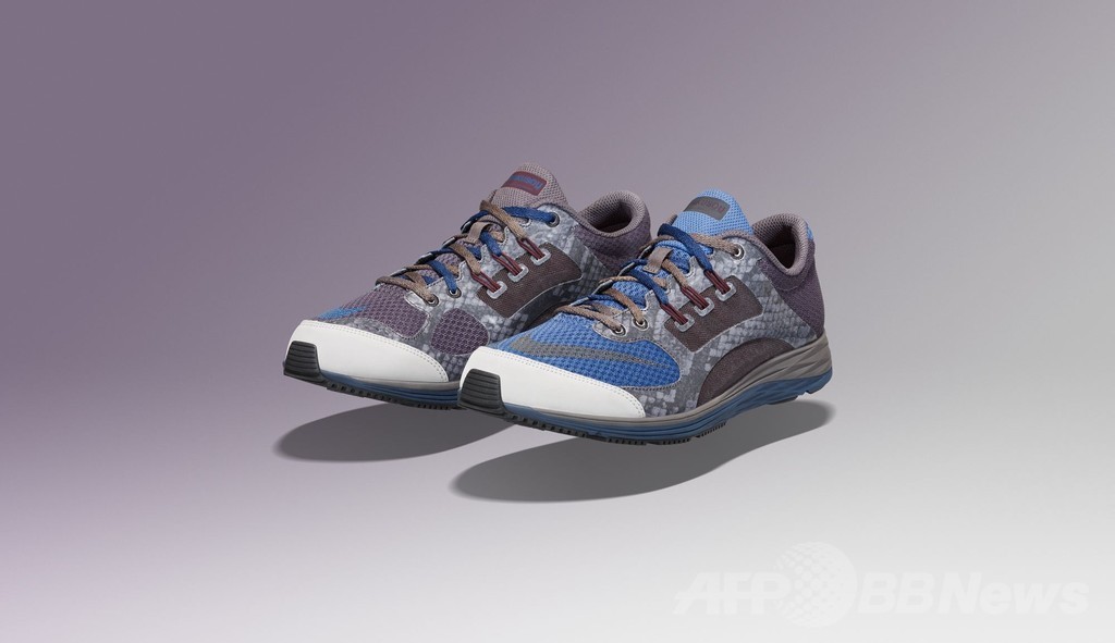  「NIKE×UNDERCOVER GYAKUSOU」14年春夏コレクション、15日から先行発売開始