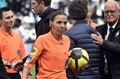 18-19フランス・リーグ1第34節、アミアン対ストラスブール。試合を担当したステファニー・フラパール主審（2019年4月28日撮影）。(c)FRANCOIS LO PRESTI / AFP