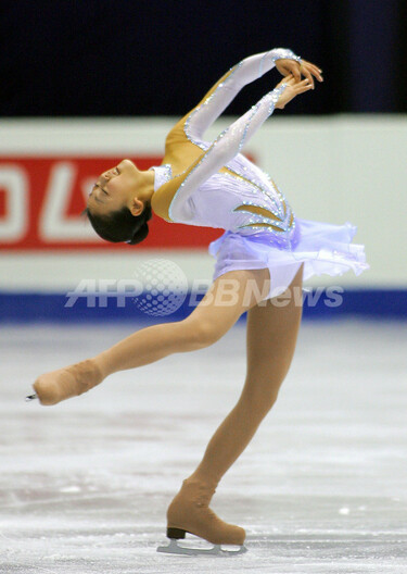 浅田真央　フィギュア 浅田真央 四大陸選手権2008・女子シングルSPで首位 写真3枚 国際