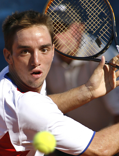 トロイキ ベルロクを降し準決勝へ