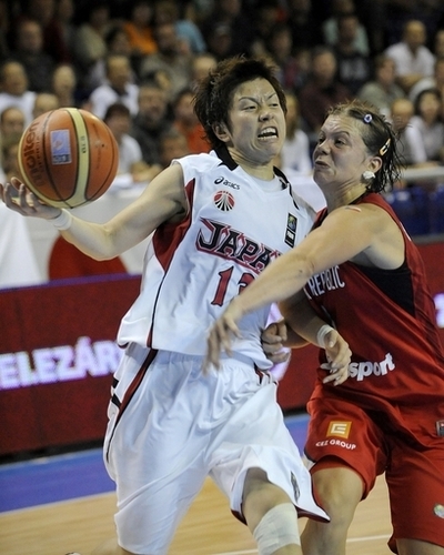 日本、3位で2次リーグ進出 世界女子バスケ