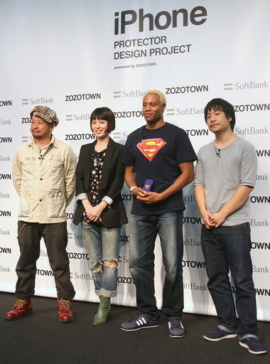 ゾゾタウン×ソフトバンク「iPhone 4プロテクターデザインコンテスト」開催