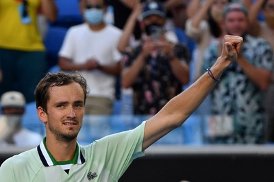 メドベとチチパスが4回戦へ、ルブレフは敗退 全豪OP