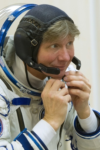 露飛行士のパダルカ氏、累積宇宙滞在時間で新記録