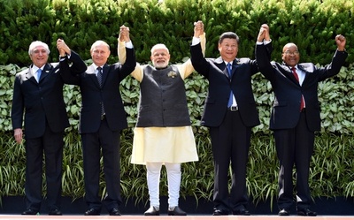 パキスタンは「テロの母艦」、BRICSサミットで印首相が非難