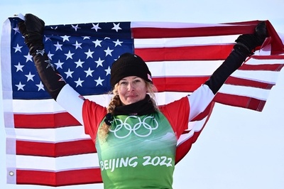ジャコベリスが女子スノーボードクロスで米国勢第1号の金 北京五輪