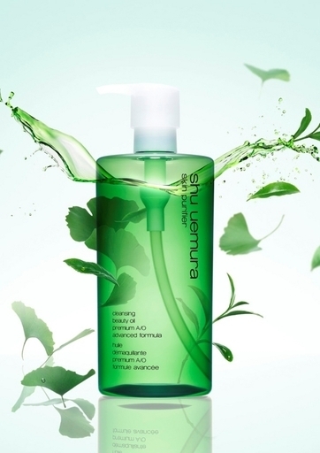 「シュウ ウエムラ」の人気クレンジングオイル、7年ぶりのパワーアップ新登場