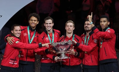 カナダがデ杯初V シャポバロフ、オジェ・アリアシムが悲願達成