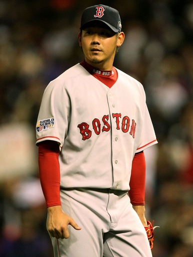 松坂投打に活躍 レッドソックス3連勝でシリーズ制覇に王手