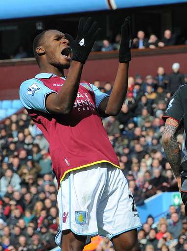 リバプール、アストン・ビラに逆転勝ち