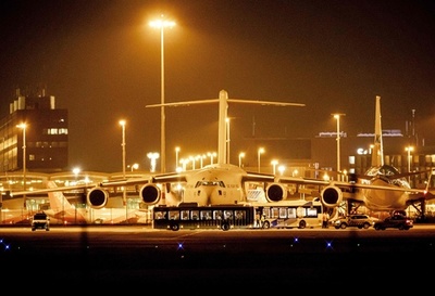 オランダのアフガン退避の航空機、オランダ人搭乗できず