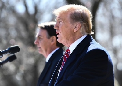 フランス、ブラジルのNATO加盟に否定的見解 トランプ氏の発言受け