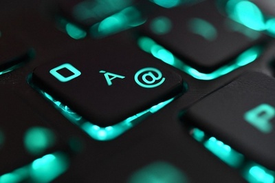 AIで親友に成り済まし、ビデオ通話で8400万円の詐取企図 中国