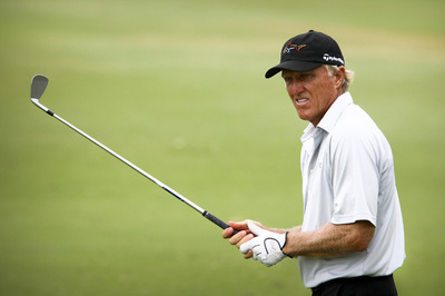 コロナ陽性のノーマン氏、治療のため再入院