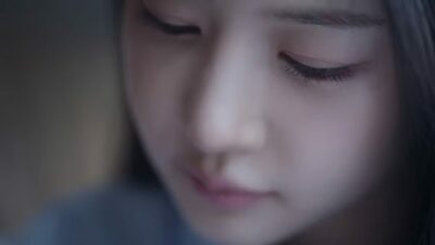 FIFTY FIFTYのヨウォン、二重生活を描いたトレイラーを公開