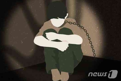 知的障害の弟、倉庫に閉じ込め、アイロン押し付ける…「韓国政府の支援金目当て」で同居、実姉ら摘発