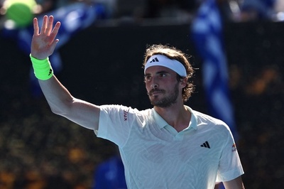 昨年準優勝のチチパスは逆転で初戦白星 全豪OP