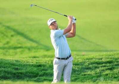 バーンズが首位維持、スコットとスポーンが1打差 全米OP