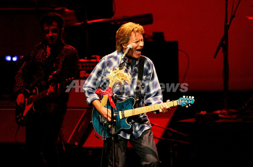 ジョン・フォガティ、ロサンゼルスでコンサート開催