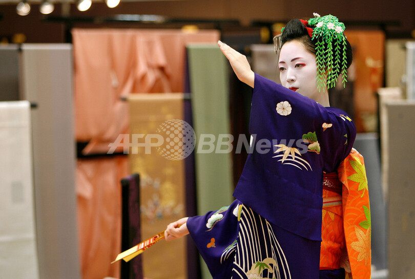 表参道ヒルズで舞妓さんのプロモーションイベント開催 写真5枚 国際ニュース Afpbb News