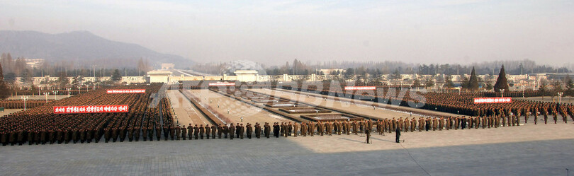 金総書記死去から2年、北朝鮮で追悼大会