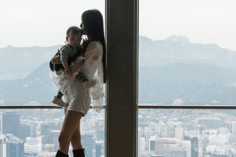 「会社に母親の居場所はない」 出生率0.95、韓国が抱える少子化の現実 「会社に母親の居場所はない」 出生率0.95、韓国が抱える少子化の現実