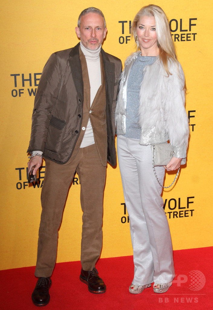 パトリック・コックス、「男なら誰でも花柄スニーカーが欲しい」？！