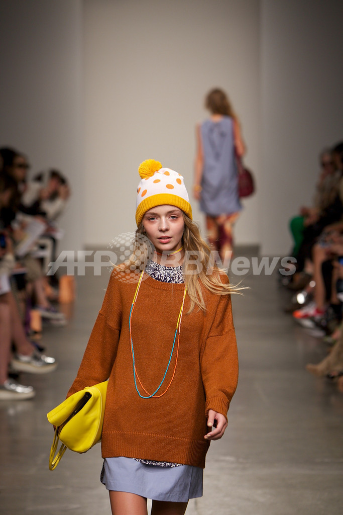 ＜14年春夏NYコレクション＞カレン・ウォーカー