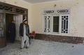 アフガニスタン東部ジャララバードで、地元有力者の集まりを狙った自爆攻撃があった地元議員宅（2016年1月17日撮影）。(c)AFP/Noorullah Shirzada