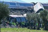 スペイン高速列車衝突、死者68人に 100人以上が負傷