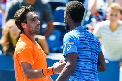 試合中にメール？ バグダティスが携帯電話使用で警告受ける、全米OP