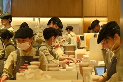 【三里河中国経済観察】総額45億元のAIお年玉合戦　巨頭は競争基盤を築けるか