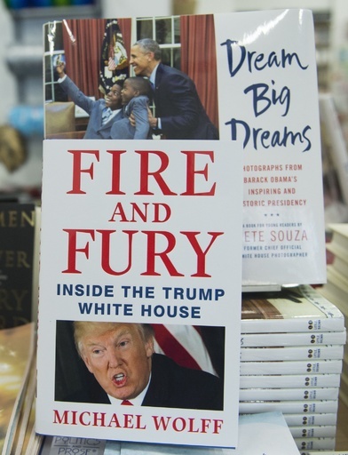 トランプ政権の暴露本発売 「取り巻き全員」が資質疑問視と著者